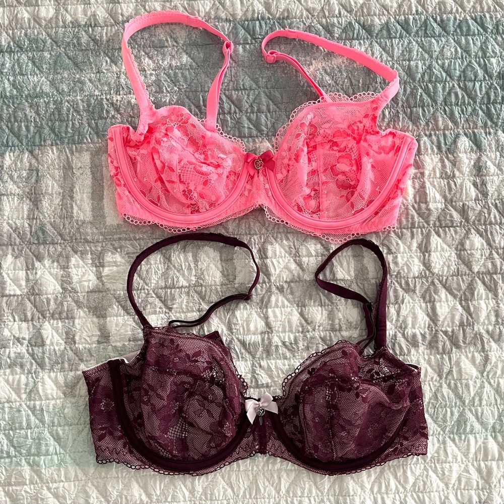 VICTORIA’S SECRET Lace Underwire Unlined Demi Bras